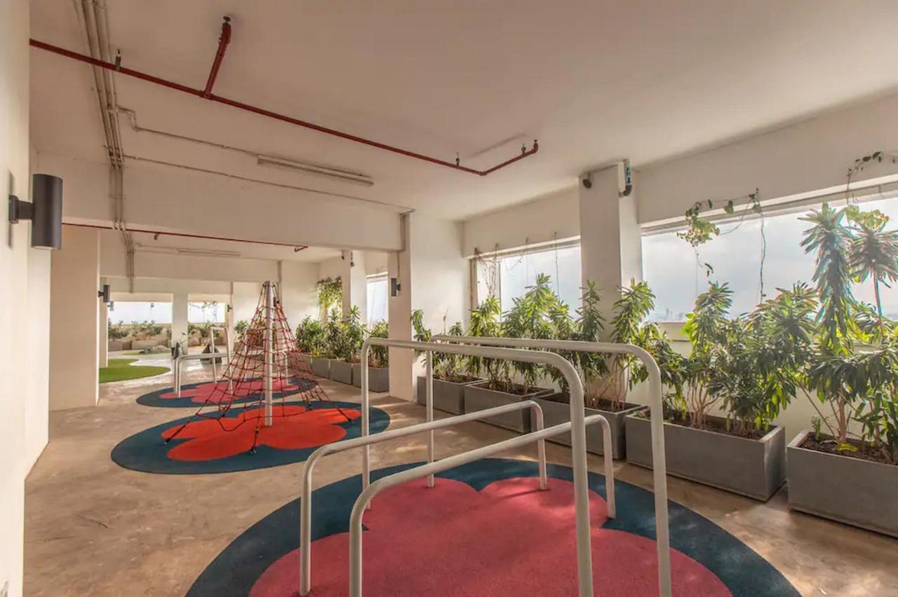 Redliving Apartemen Grand Kamala Lagoon - Kita Pro Tower Barclay North Bekasi Zewnętrze zdjęcie